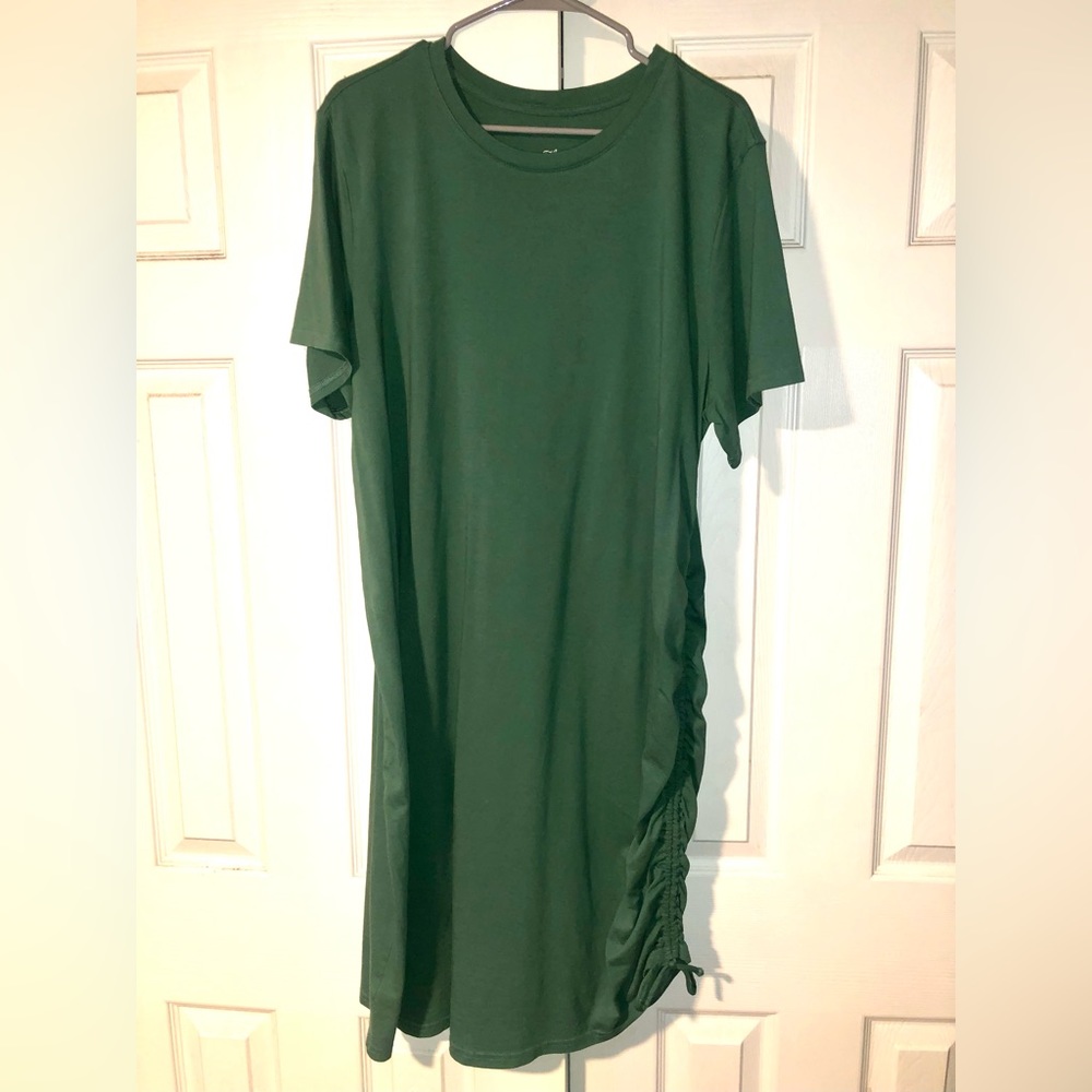 Women’s dress